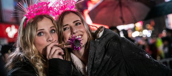 ¡Bienvenido 2019! Así celebra el planeta la llegada del Año Nuevo ¡Bienvenido 2019! Así celebra el planeta la llegada del Año Nuevo - Sputnik Mundo