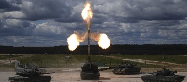 Los tanques T-90 y el obús autopropulsado Msta-S - Sputnik Mundo