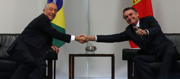 Marcelo Rebelo de Sousa, presidente de Portugal, y Jair Bolsonaro, presidente de Brasil - Sputnik Mundo