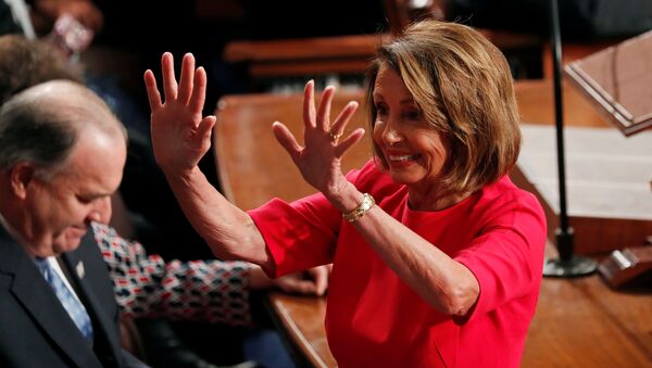 Nancy Pelosi, presidenta de la Cámara de Representantes de EEUU - Sputnik Mundo