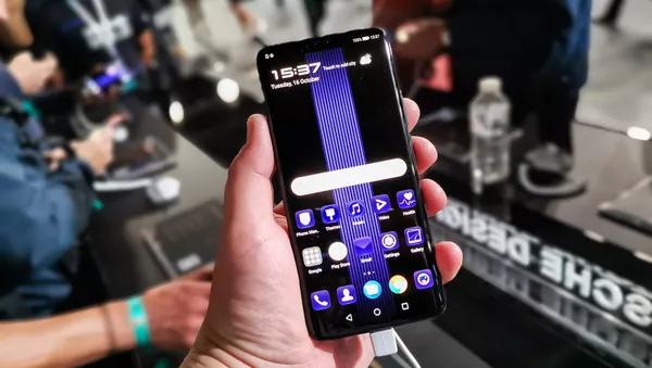 Huawei Mate 20 - Sputnik Mundo