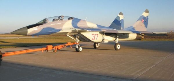 Caza MiG-29UB a la venta - Sputnik Mundo