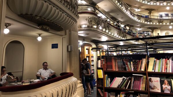 El Ateneo, la librería más linda del mundo. Buenos Aires, Argentina - Sputnik Mundo