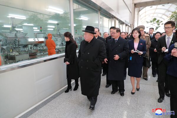 La visita 'secreta' de Kim Jong-un a Pekín, en imágenes - Sputnik Mundo