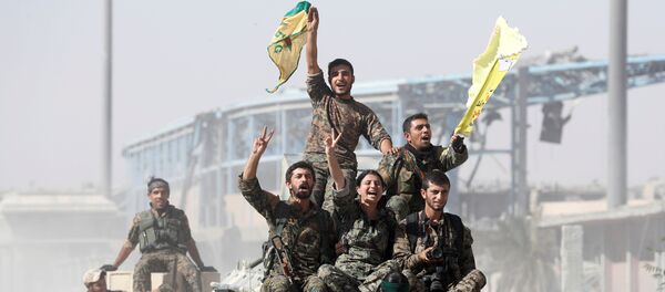 Las milicias kurdas - Sputnik Mundo