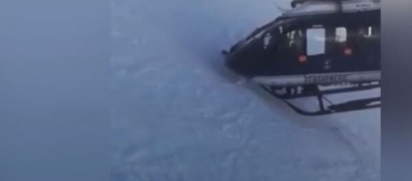 Este extraordinario rescate en los Alpes franceses te helará la sangre Este extraordinario rescate en los Alpes franceses te helará la sangre - Sputnik Mundo