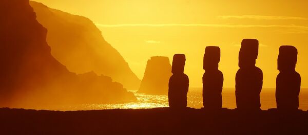 Estatuas de la isla de Pascua - Sputnik Mundo
