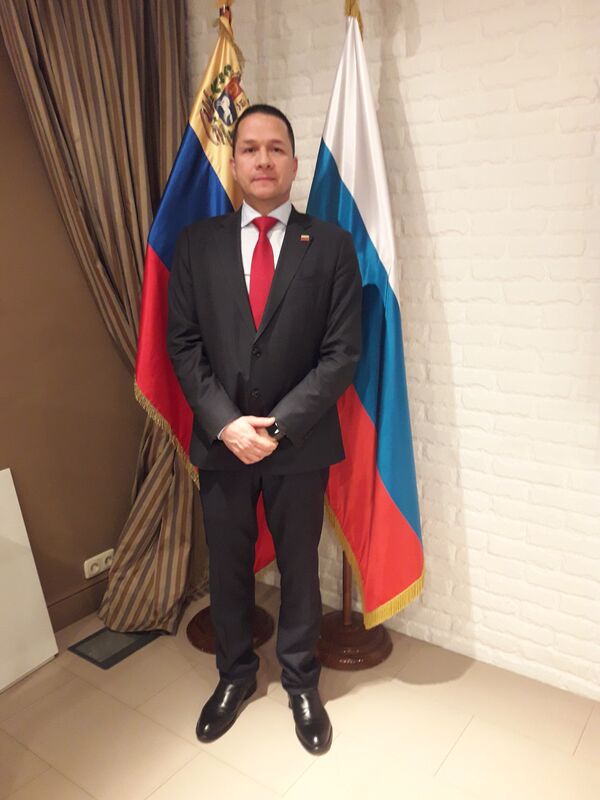 Carlos Faría - Sputnik Mundo