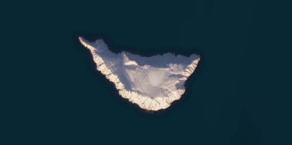 La imagen satelital de la isla siberiana Jeannette en el servicio de mapeo Bing Maps - Sputnik Mundo