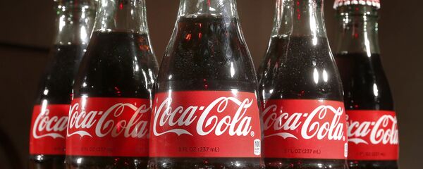 Botellas de Coca-Cola - Sputnik Mundo
