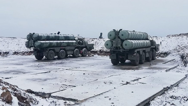 Sistemas de defensa antiaérea S-400 - Sputnik Mundo