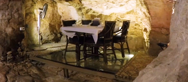 'Condimentar con historia': conoce el restaurante jordano en una cueva de hace millones de años - Sputnik Mundo