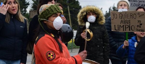 Movilización por la situación medioambiental y de salud de la población de Puchuncaví y Quintero, Chile. Movilización por la situación medioambiental y de salud de la población de Puchuncaví y Quintero, Chile. - Sputnik Mundo