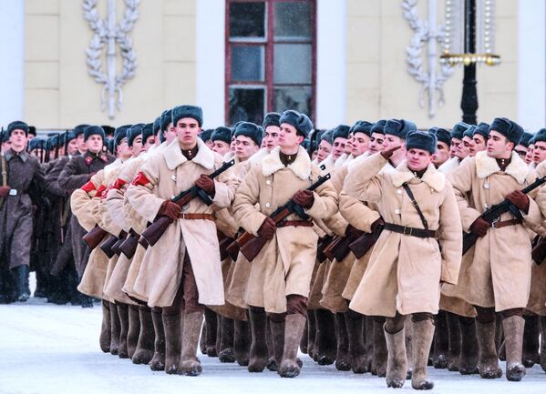 Ensayo del desfile en honor al 75 aniversario de la ruptura del sitio de Leningrado - Sputnik Mundo