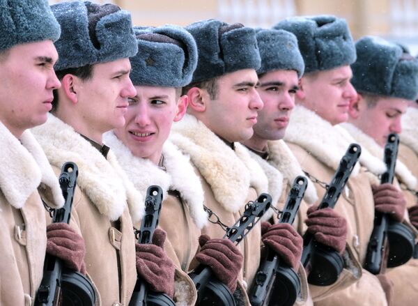 Ensayo del desfile en honor al 75 aniversario de la ruptura del sitio de Leningrado - Sputnik Mundo