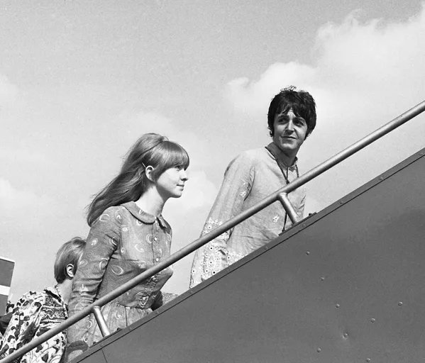 ¡Oh, Yoko! Las musas de Los Beatles ¡Oh, Yoko! Las musas de Los Beatles - Sputnik Mundo