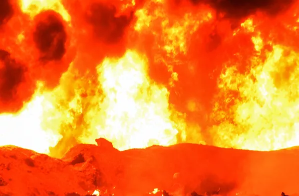 La mortal explosión de un ducto de Pemex, en imágenes La mortal explosión de un ducto de Pemex, en imágenes - Sputnik Mundo
