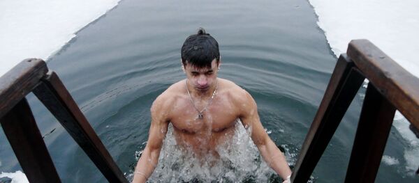 La Epifanía Ortodoxa en Rusia - Sputnik Mundo