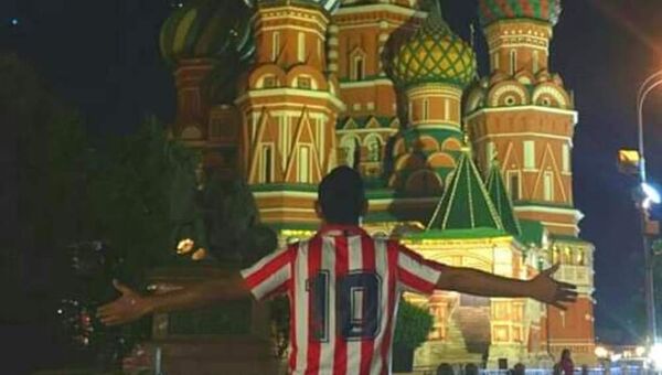 Bryan Badillo, hincha colombiano en Moscú (Rusia), durante el Mundial 2018 - Sputnik Mundo