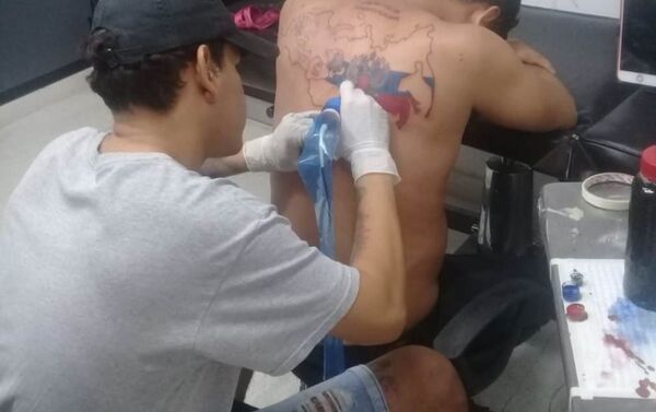 Bryan Badillo, hincha colombiano después del Mundial de Rusia 2018 - Sputnik Mundo