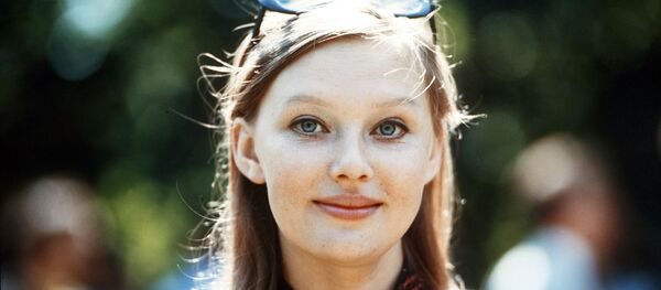 Lyudmila Savelyeva, actriz soviética y rusa (archivo) - Sputnik Mundo