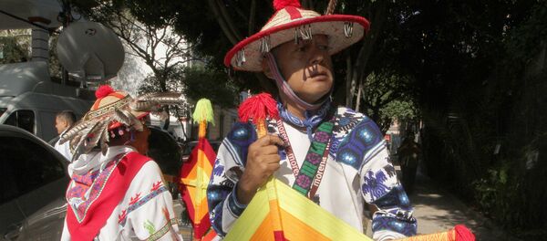 Representantes de comunidades indígenas en Ciudad de México - Sputnik Mundo