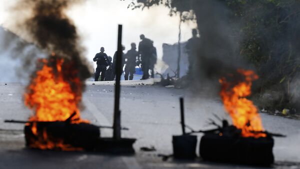 Protestas antigubernamentales en Caracas, Venezuela - Sputnik Mundo