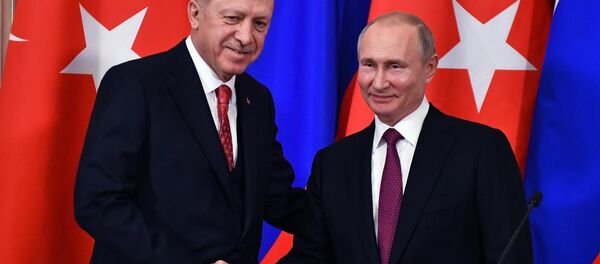El presidente de Turquía, Recep Tayyip Erdogan, y el presidente de Rusia, Vladímir Putin - Sputnik Mundo
