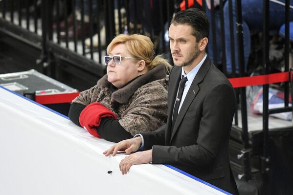 La belleza del movimiento: Campeonato Europeo de Patinaje Artístico, en imágenes - Sputnik Mundo