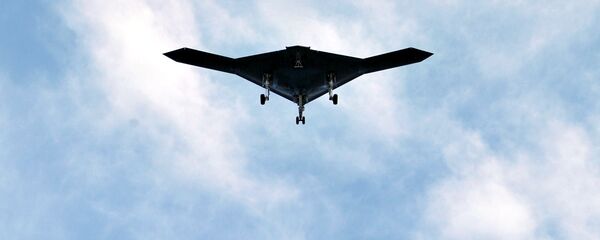 Un dron furtivo, imagen referencial - Sputnik Mundo