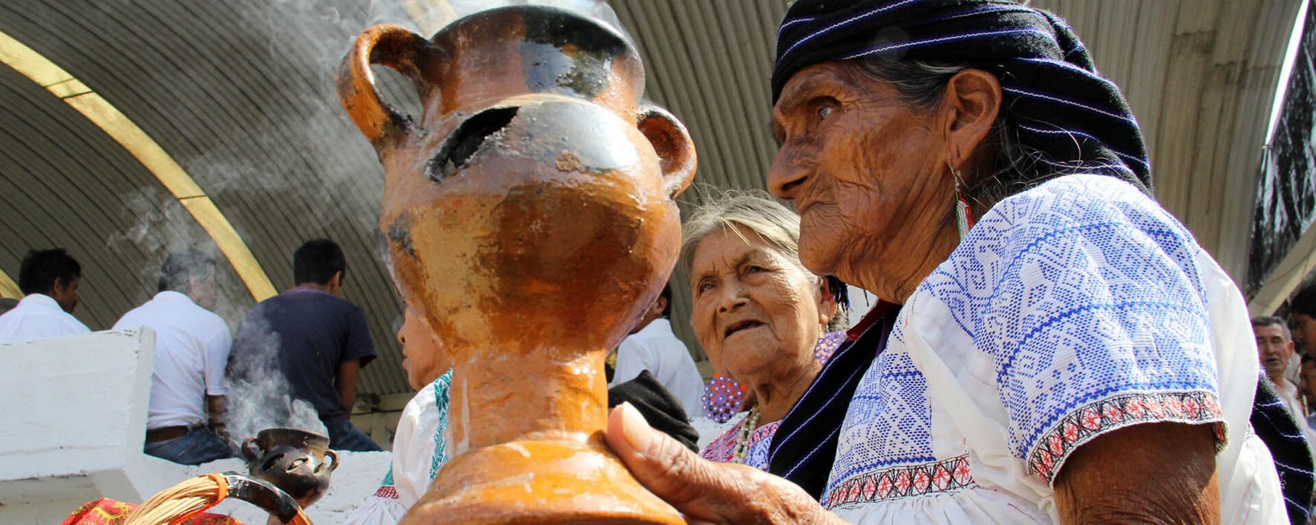 Los representantes de las comunidades indígenas en Ciudad de México (imagen referencial) - Sputnik Mundo, 1920, 12.10.2020