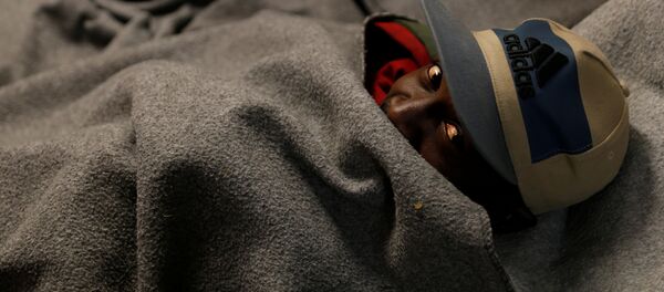 Un migrante en Italia (imagen referencial) - Sputnik Mundo