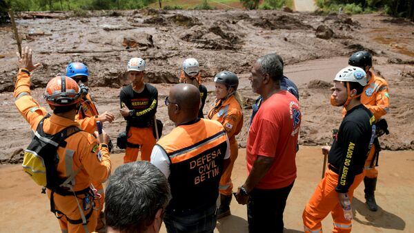 Búsqueda de víctimas en la región de Brumadinho - Sputnik Mundo