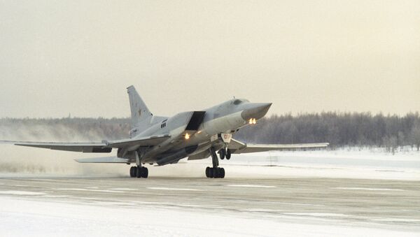 Un bombardero supersónico ruso Tu-22M3 - Sputnik Mundo