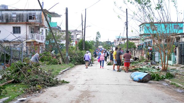 Las consecuencias del tornado en La Habana, Cuba - Sputnik Mundo