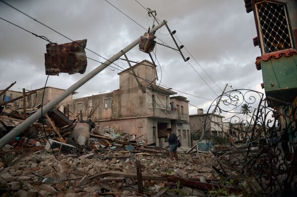 Apocalipsis en La Habana: así dejó el tornado la capital cubana - Sputnik Mundo