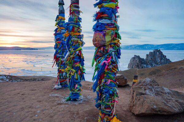 La magia del lago Baikal congelado - Sputnik Mundo