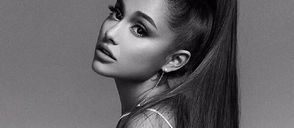 Ariana Grande, cantante estadounidense - Sputnik Mundo