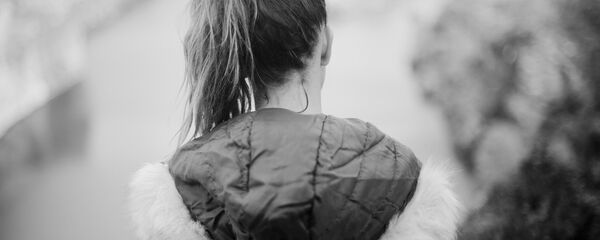 Mujer adolescente, imagen referencial - Sputnik Mundo