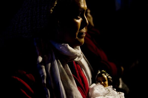 Ana Rosa durante la posesión de la Virgen de la Candelaria, en Ciudad de México - Sputnik Mundo