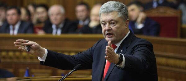 El presidente de Ucrania, Petro Poroshenko - Sputnik Mundo