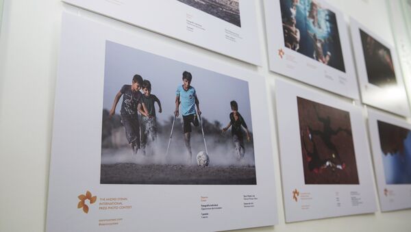 Exposición del concurso Andréi Stenin en Buenos Aires - Sputnik Mundo