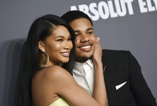Los más bellos y sexuales atuendos de las invitadas de la Gala amfAR 2019 Los más bellos y sexuales atuendos de las invitadas de la Gala amfAR 2019 - Sputnik Mundo