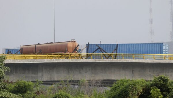 Puente Tienditas - Sputnik Mundo