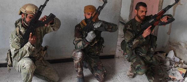 Cómo preparan los especialistas rusos a los militares sirios - Sputnik Mundo