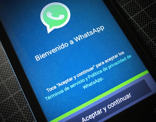 WhatsApp en peligro: se detecta una grave vulnerabilidad en el servicio de mensajería  - Sputnik Mundo