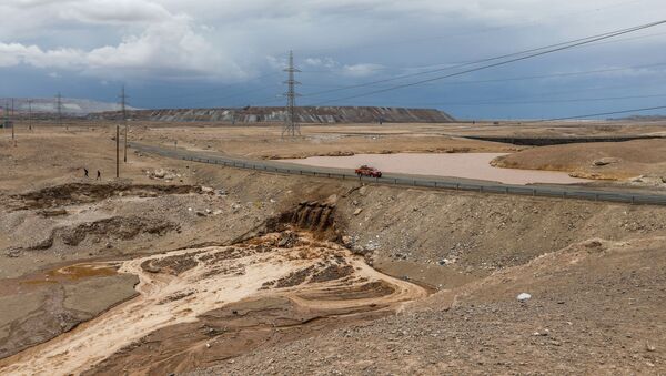 Consecuencias de las inundaciones en Chile - Sputnik Mundo