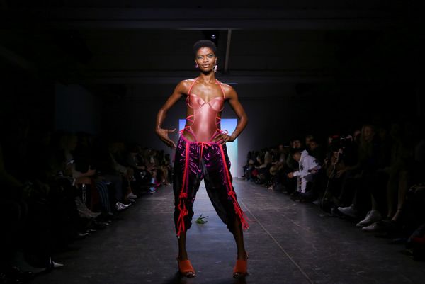 Más allá de los estereotipos: este desfile de moda no te dejará indiferente - Sputnik Mundo