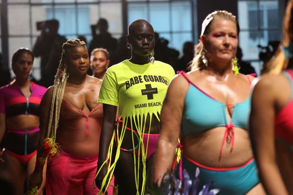 Más allá de los estereotipos: este desfile de moda no te dejará indiferente - Sputnik Mundo