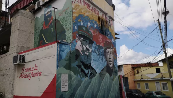 La guerra híbrida contra los 'guardianes de la Revolución' La guerra híbrida contra los 'guardianes de la Revolución' - Sputnik Mundo